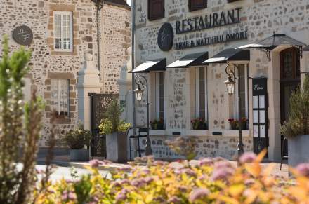 Hôtel de France Montmarault · Hotel Restaurant Montmarault, Allier